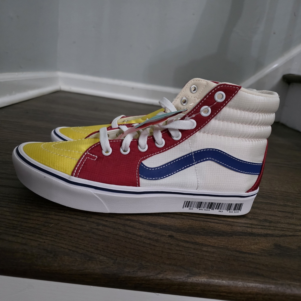 Vans Women's Comfycush Sk8-Hi